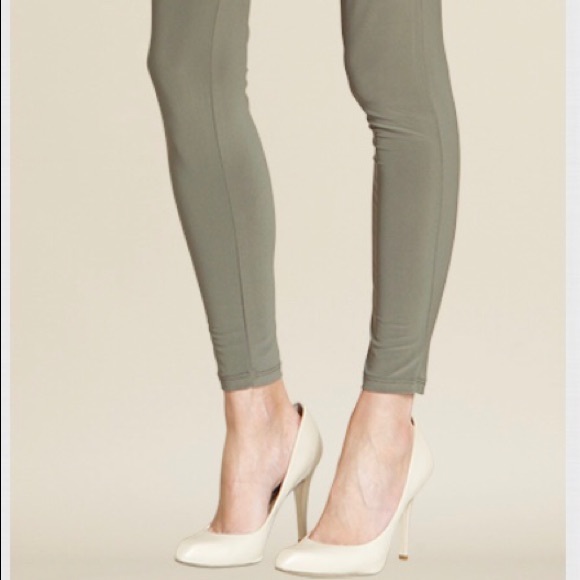 🆕Olive Leggings by Clara Sunwoo - NWT - Picture 4 of 9